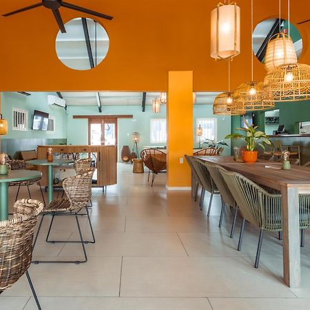 The Freedom Hotel Вилемстад Екстериор снимка