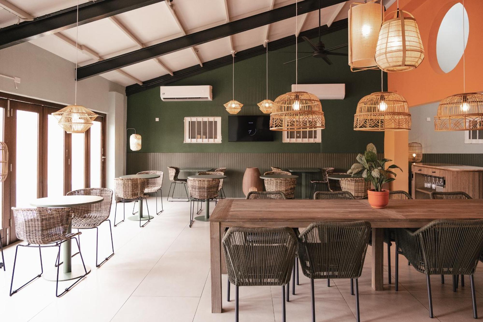 The Freedom Hotel Вилемстад Екстериор снимка