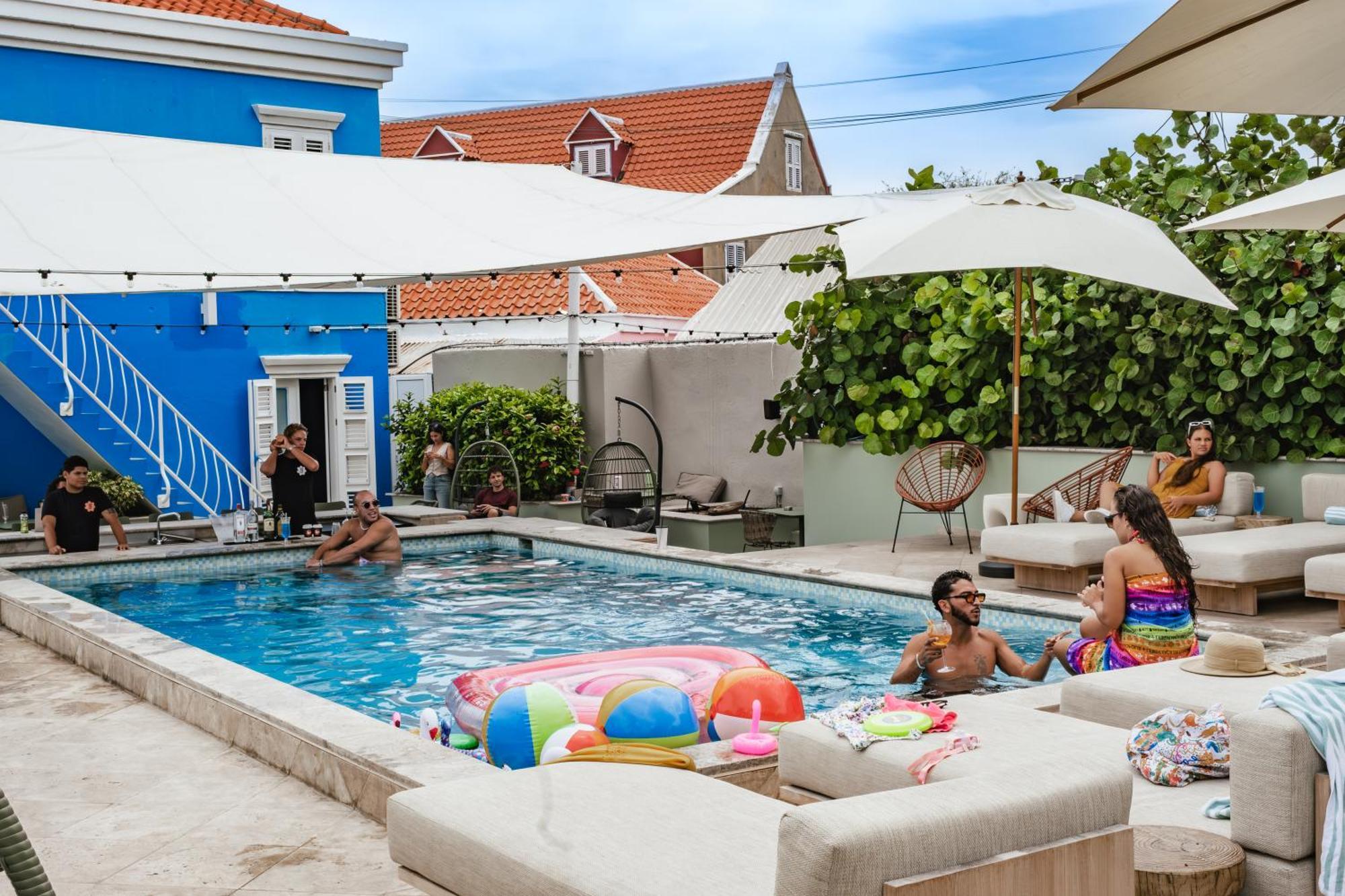 The Freedom Hotel Вилемстад Екстериор снимка